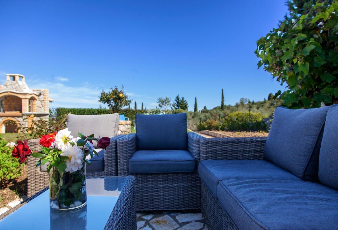 Key Villas Tsoukaladhes Luaran gambar