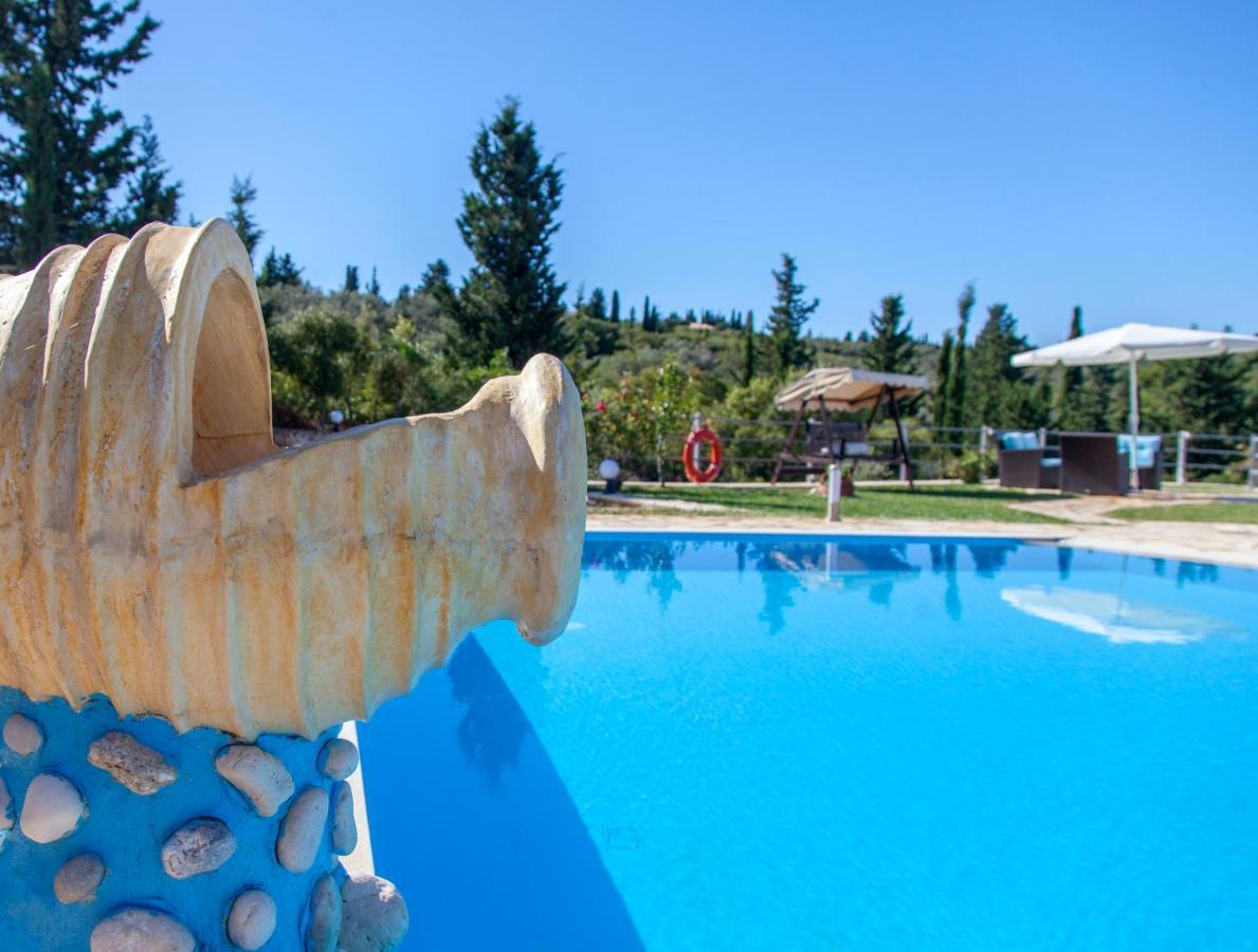 Key Villas Tsoukaladhes Luaran gambar