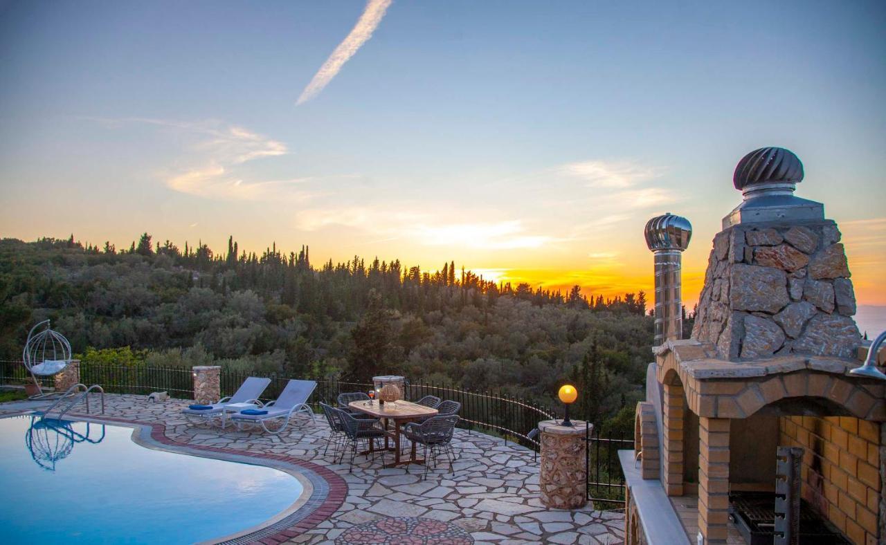 Key Villas Tsoukaladhes Luaran gambar