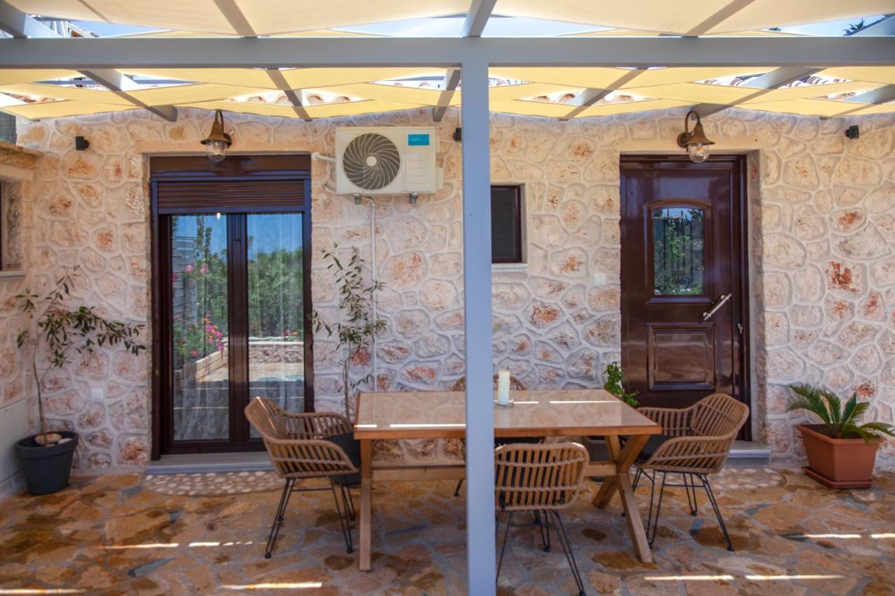 Key Villas Tsoukaladhes Luaran gambar
