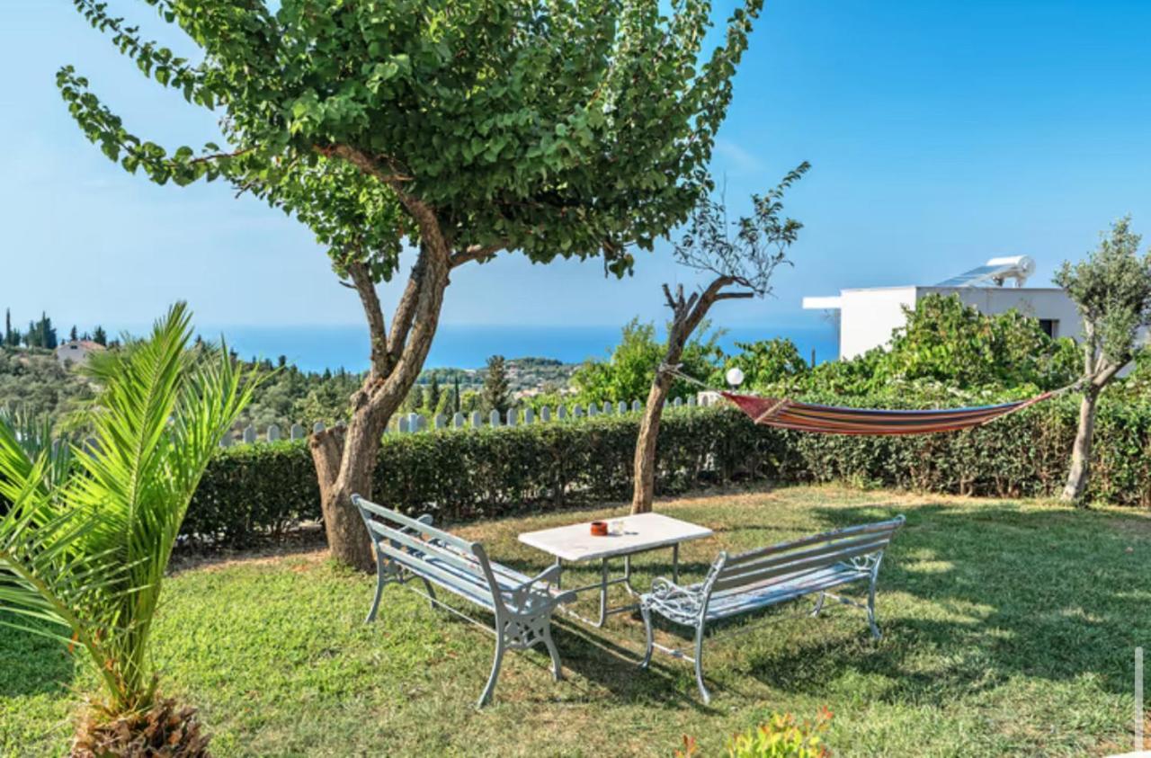 Key Villas Tsoukaladhes Luaran gambar
